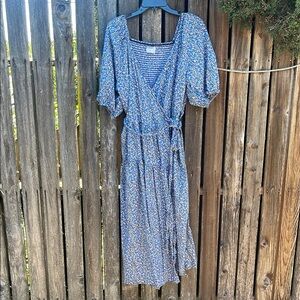 Old Navy Blue Dress XL Wrap Tie Front Puff Sleeve Sundress Tiered Ditzy Floral
